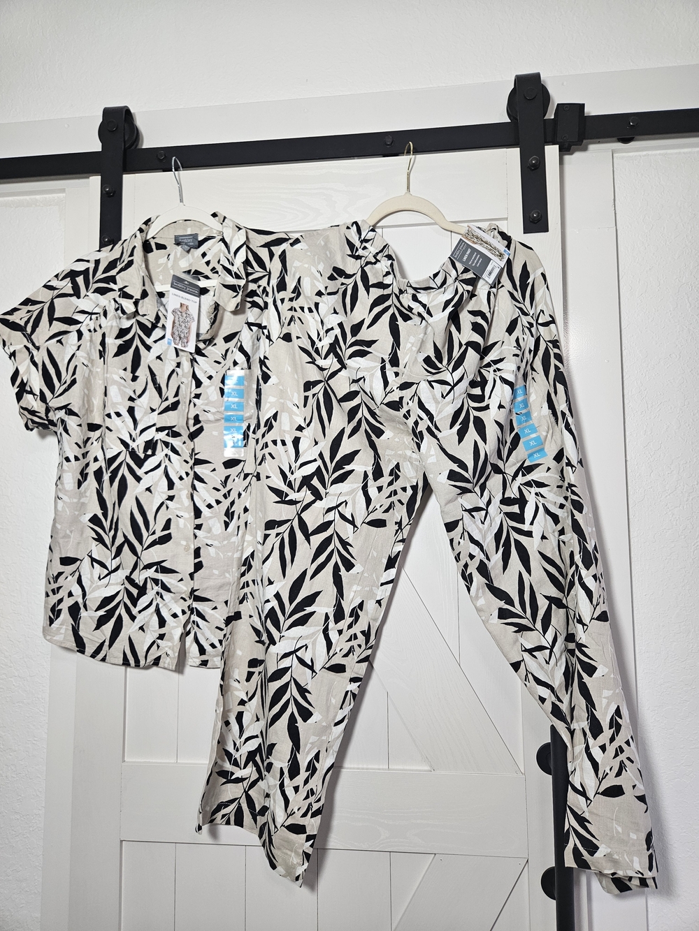 Women's shirt and trousers set. Linen clothing, brand new